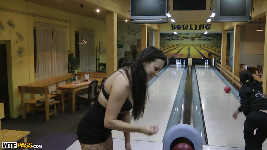 PublicSexAdventures - Mea Melone - Crazy Public Fuck in Bowling Club