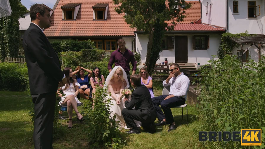 Bride4K - Vera Jarw - Groom's No-Show, Bride's Wedding Woe